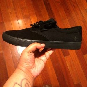 Etnies Men's Jameson Vulc Black on Black Shoes 👟